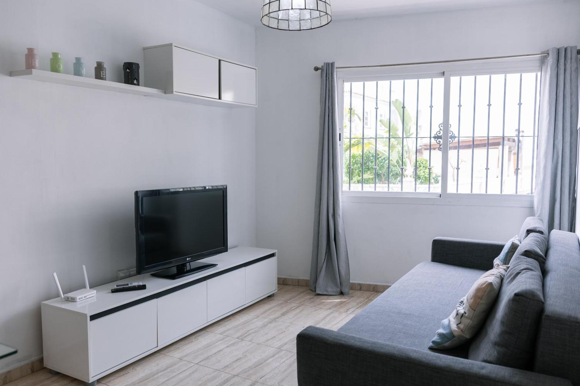 Dona Elena Apartment Fuengirola Ngoại thất bức ảnh