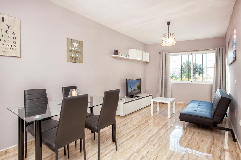 Dona Elena Apartment Fuengirola Ngoại thất bức ảnh
